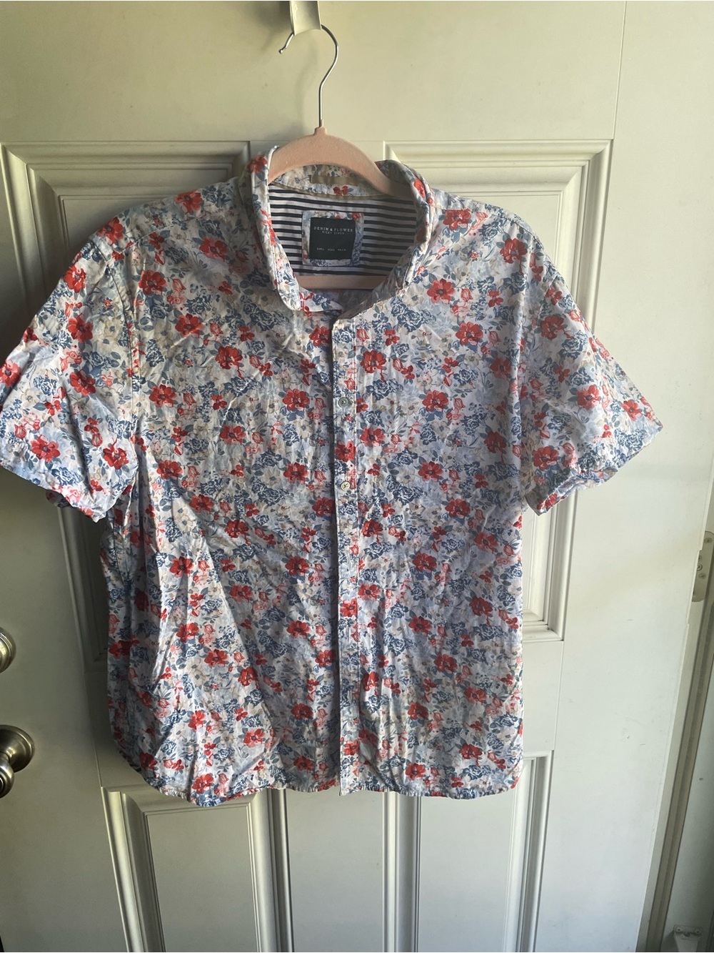 Denim & Flower White Short-Sleeve Button-Up with Red & Blue Floral Print